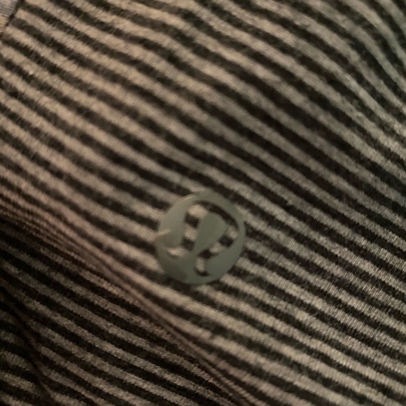 Lululemon strapping tank top - Picture 3 of 3